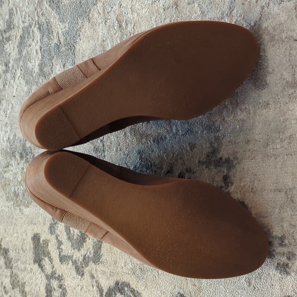 Wedge ankle bootie - Picture 7 of 12
